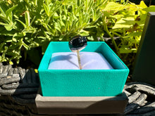 Load image into Gallery viewer, #719 - EFFY 14kt Yellow Gold, Onyx & Diamond Panther Ring, Size 7