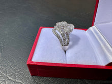 Load image into Gallery viewer, #712 - 10kt Yellow Gold, 1.00CT Diamond Cluster Ring, Size 7