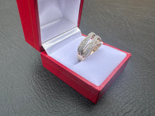 Load image into Gallery viewer, #590 - 10kt Yellow Gold 1/4 Carat Diamond Cluster Size 7