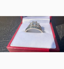 Load image into Gallery viewer, #534 - 1.68 Carat Natural Diamond Wedding / Engagement Set, 14k White Gold, Size 7