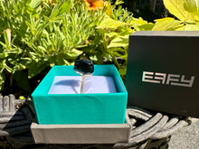 Load image into Gallery viewer, #719 - EFFY 14kt Yellow Gold, Onyx & Diamond Panther Ring, Size 7