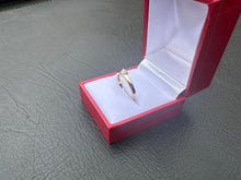 Load image into Gallery viewer, #582 - 14kt Yellow Gold, Triangle Diamond Band, Size 6