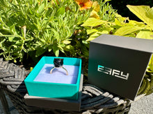 Load image into Gallery viewer, #719 - EFFY 14kt Yellow Gold, Onyx & Diamond Panther Ring, Size 7