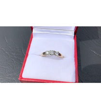 Load image into Gallery viewer, #490 - 14k Yellow Gold, Past Present Future Style Engagement Ring, Size 6 1/4