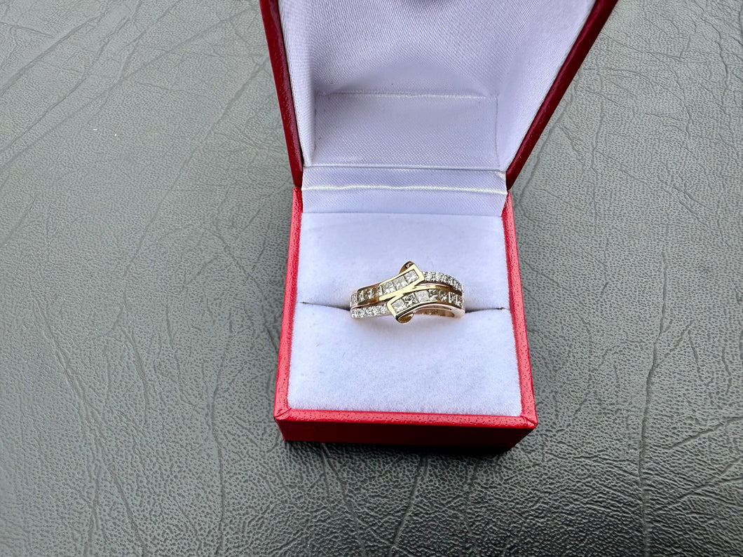 #693 - 14kt Yellow Gold, 1.01 Carat Diamond Band, Size 7