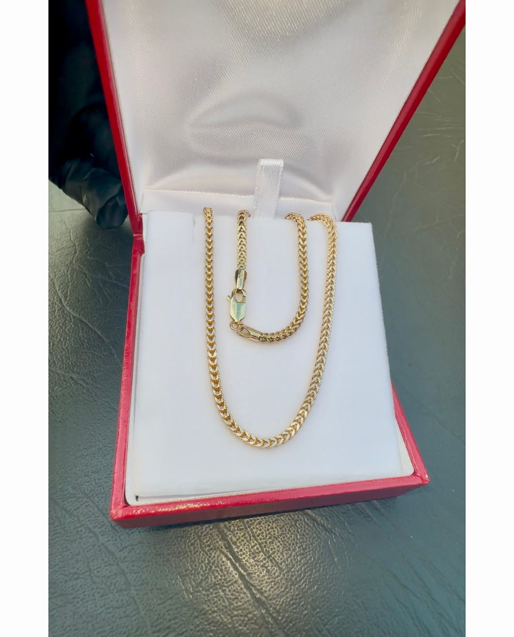 #568 - 10k Yellow Gold, 24” Diamond Cut Franco Chain