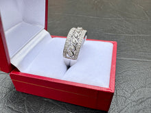 Load image into Gallery viewer, #654 - 14kt White Gold, .47ct Diamond, Size 7
