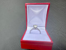 Load image into Gallery viewer, #560 - 1.16ct Centre Diamond, VVS2. Engagement Ring, Size 6
