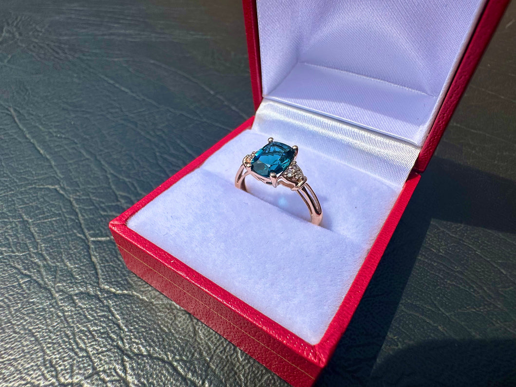 #710 - 10kt Yellow Gold, Topaz & Diamond Ring, Size 6