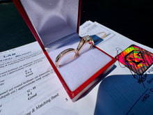 Load image into Gallery viewer, #633 - 1.02 Carat VS Diamond Wedding Set, Rose Gold Size 5
