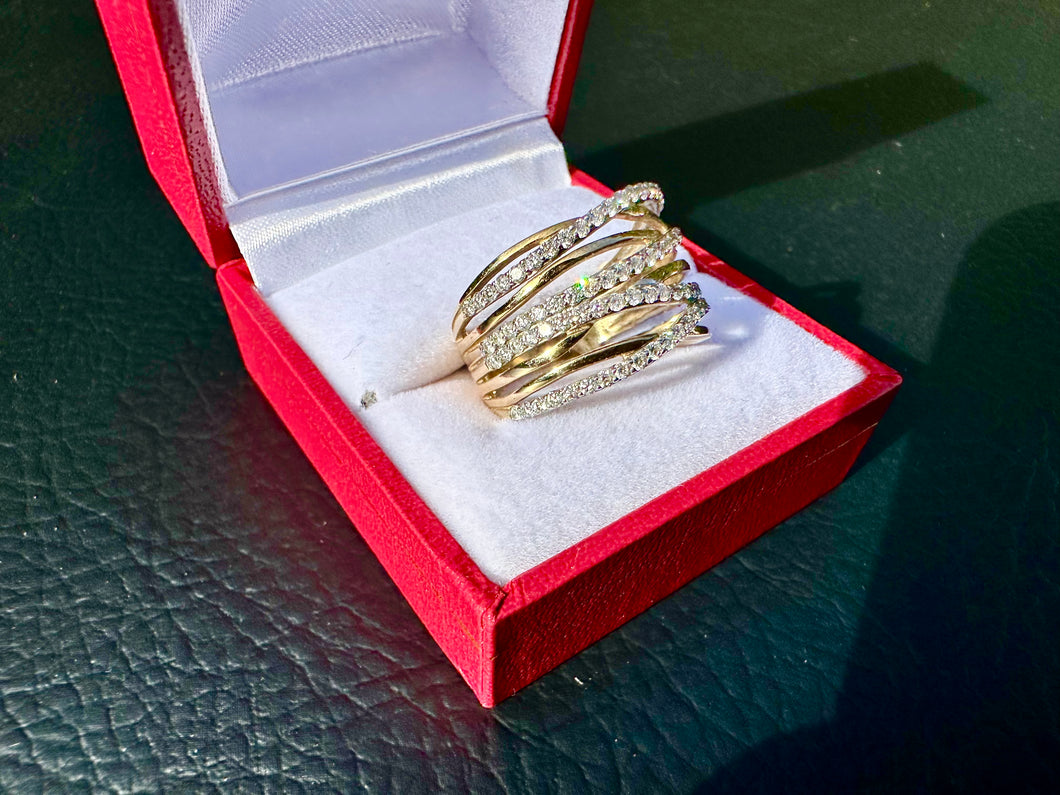 #740 - EFFY 10kt Yellow Gold, 1.00 Carat Diamond Ring, Size 7