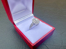 Load image into Gallery viewer, #598 - 14kt - White Gold .99ct Engagement Ring - Size 5
