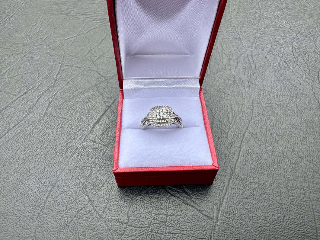 #624 - 14kt White Gold, 1/2 Carat Engagement Ring, Size 7