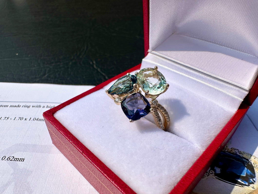 #634 - 14kt Yellow Gold, EFFY Topaz, Iolite, Peridot & Diamond Ring Size 6