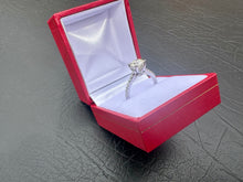 Load image into Gallery viewer, #560 - 1.16ct Centre Diamond, VVS2. Engagement Ring, Size 6
