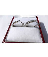 Load image into Gallery viewer, #429 - 14k White Gold, 1/4ct Diamond Earrings w/ Clutch Backings
