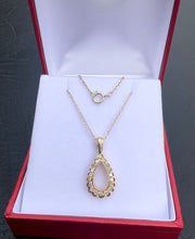 Load image into Gallery viewer, #523 - 14kt Yellow Gold, 16” Rolo Chain &amp; 1/4ct Vintage Pendant
