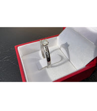 Load image into Gallery viewer, #459 - 10k White Gold, VS Natural Diamond Engagement Ring, Size 6 1/2

